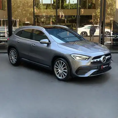 MERCEDES-BENZ-GLA 200-2021