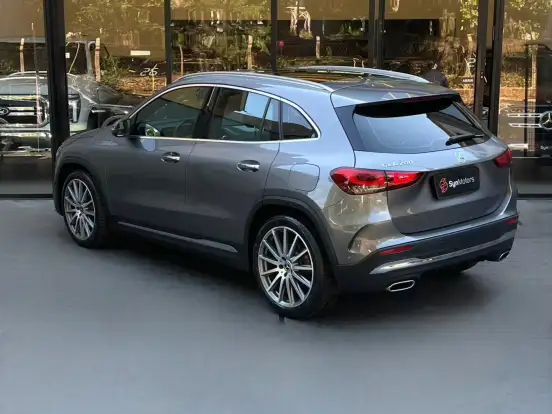 MERCEDES-BENZ-GLA 200-1.3 GCI GASOLINA AMG LINE 7G-DCT MERCEDES-BENZ-GLA 200-2021