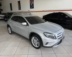 MERCEDES-BENZ GLA 200 1.6 CGI ADVANCE 16V TURBO FLEX 4P AUTOMÁTICO MERCEDES-BENZ GLA 200 1.6 CGI ADVANCE 16V TURBO FLEX 4P AUTOMÁTICO