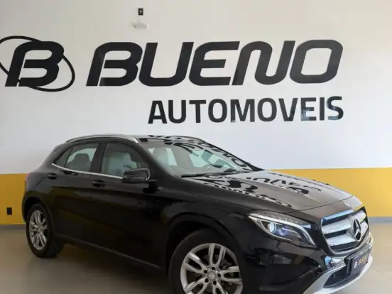 MERCEDES-BENZ-GLA 200-1.6 CGI ADVANCE 16V TURBO GASOLINA 4P AUTOMÁTICO MERCEDES-BENZ-GLA 200-2015