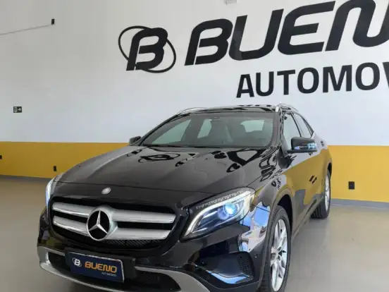 MERCEDES-BENZ-GLA 200-1.6 CGI ADVANCE 16V TURBO GASOLINA 4P AUTOMÁTICO MERCEDES-BENZ-GLA 200-2015