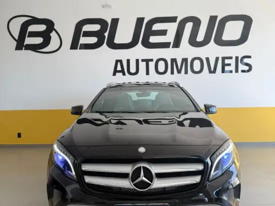 MERCEDES-BENZ-GLA 200-1.6 CGI ADVANCE 16V TURBO GASOLINA 4P AUTOMÁTICO MERCEDES-BENZ-GLA 200-2015