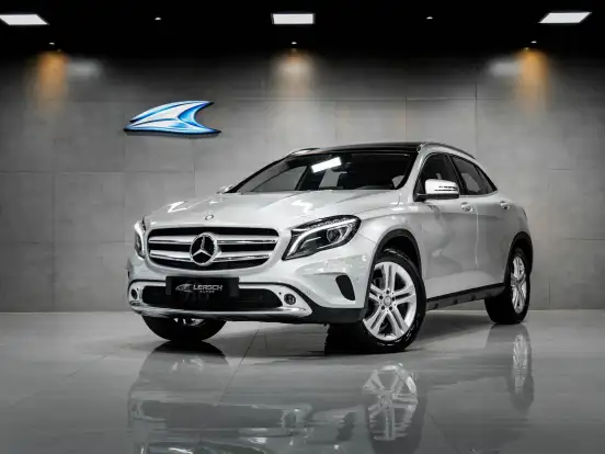 MERCEDES-BENZ-GLA 200-1.6 CGI ENDURO 16V TURBO FLEX 4P AUTOMÁTICO MERCEDES-BENZ-GLA 200-2017
