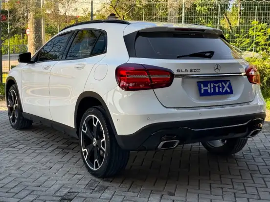 MERCEDES-BENZ-GLA 200-1.6 CGI FLEX NIGHT 7G-DCT MERCEDES-BENZ-GLA 200-2019