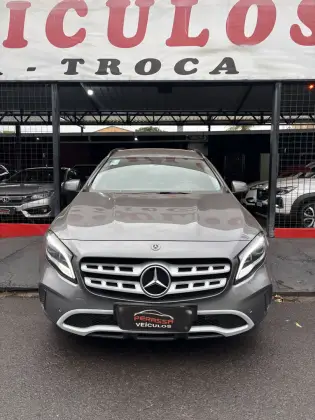 MERCEDES-BENZ GLA 200 1.6 CGI FLEX STYLE 7G-DCT