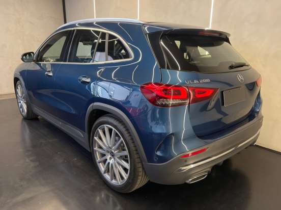 MERCEDES-BENZ-GLA 200-1.3 GCI GASOLINA AMG LINE 7G-DCT MERCEDES-BENZ-GLA 200-2022