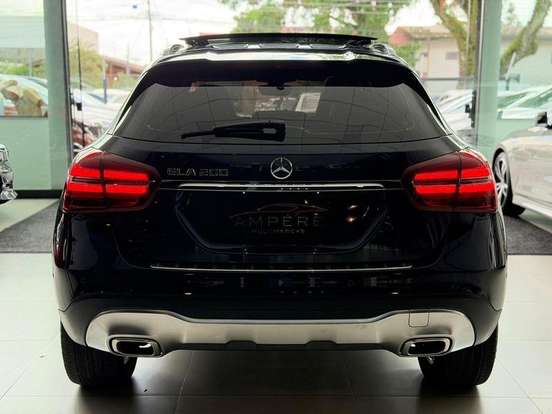 MERCEDES-BENZ-GLA 200-1.6 CGI FLEX ADVANCE 7G-DCT MERCEDES-BENZ-GLA 200-2018