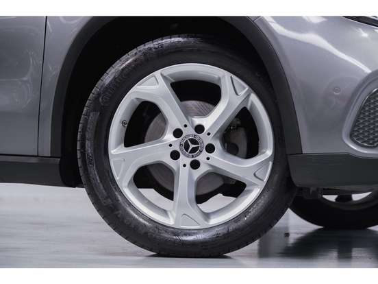 MERCEDES-BENZ-GLA 200-1.6 CGI FLEX ADVANCE 7G-DCT MERCEDES-BENZ-GLA 200-2018
