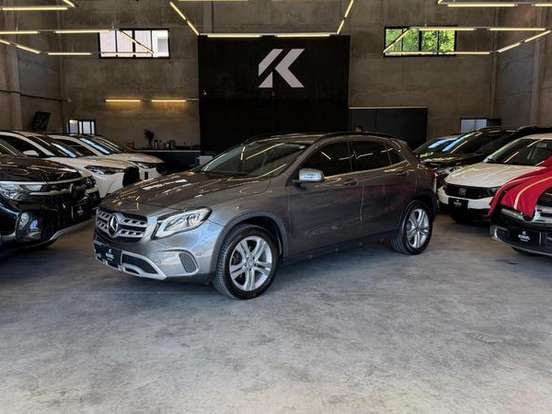 MERCEDES-BENZ-GLA 200-1.6 CGI FLEX STYLE 7G-DCT MERCEDES-BENZ-GLA 200-2019