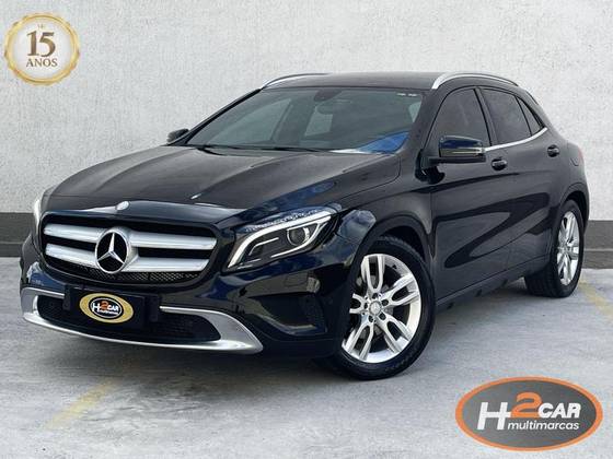 MERCEDES-BENZ GLA 200 1.6 CGI STYLE 16V TURBO FLEX 4P AUTOMÁTICO