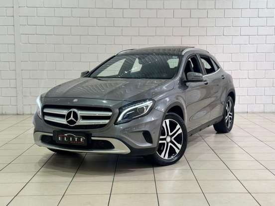 MERCEDES-BENZ-GLA 200-1.6 CGI VISION BLACK EDITION 16V TURBO GASOLINA 4P AUTOMÁTICO MERCEDES-BENZ-GLA 200-2015