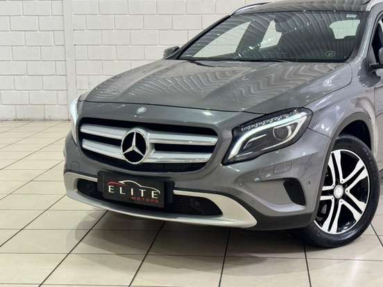 MERCEDES-BENZ-GLA 200-1.6 CGI VISION BLACK EDITION 16V TURBO GASOLINA 4P AUTOMÁTICO MERCEDES-BENZ-GLA 200-2015