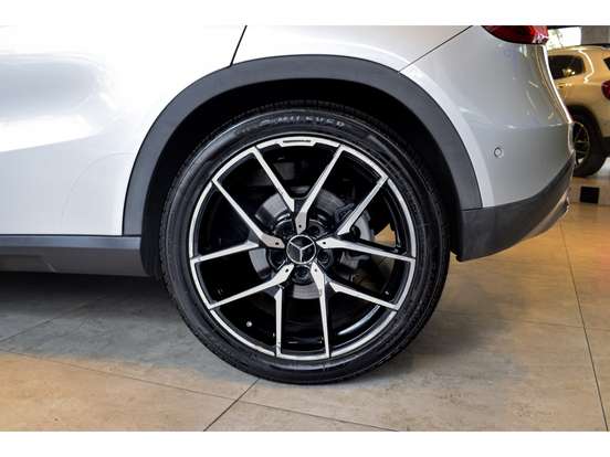 MERCEDES-BENZ-GLA 250-2.0 16V TURBO GASOLINA SPORT 4P AUTOMÁTICO MERCEDES-BENZ-GLA 250-2015