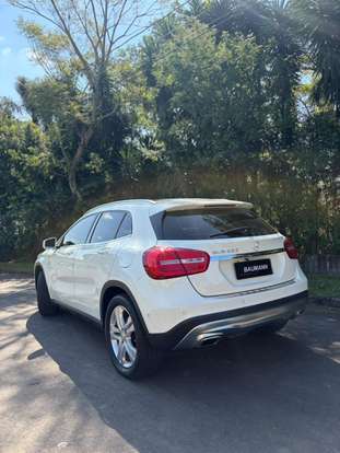 MERCEDES-BENZ-GLA 250-2016