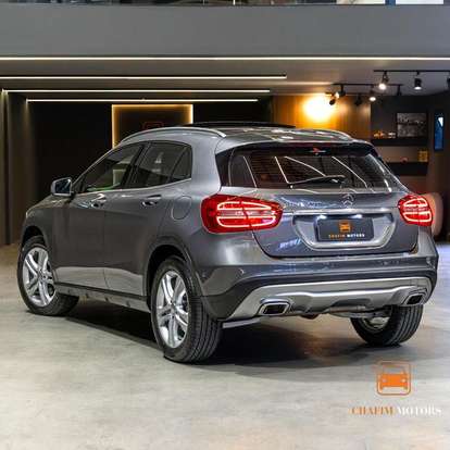 MERCEDES-BENZ-GLA 250-2015