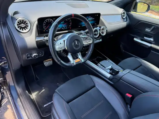 MERCEDES-BENZ-GLA 35 AMG-2.0 CGI GASOLINA 4MATIC SPEEDSHIFT MERCEDES-BENZ-GLA 35 AMG-2022