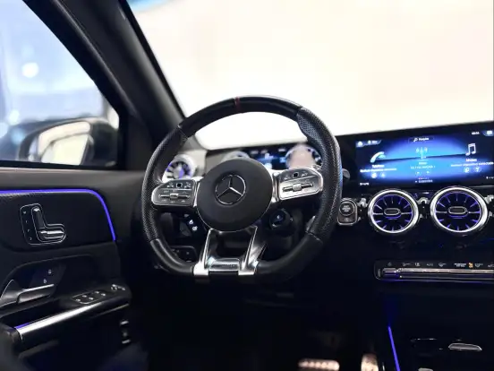 MERCEDES-BENZ-GLA 35 AMG-2.0 CGI GASOLINA 4MATIC SPEEDSHIFT MERCEDES-BENZ-GLA 35 AMG-2022