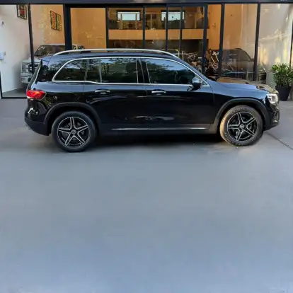 MERCEDES-BENZ-GLB 200-2022