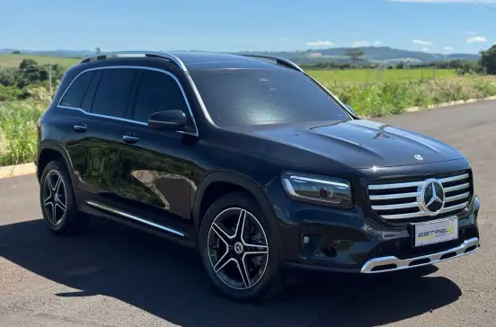 MERCEDES-BENZ-GLB 200-2023