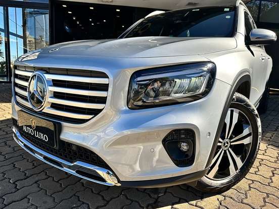 MERCEDES-BENZ-GLB 220-2024