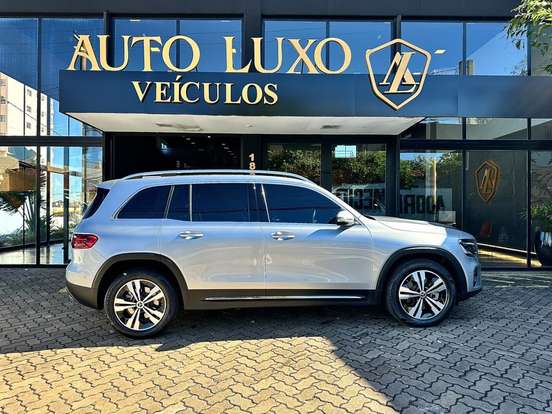 MERCEDES-BENZ-GLB 220-2.0 MHEV PROGRESSIVE 4MATIC 8G-DCT MERCEDES-BENZ-GLB 220-2024