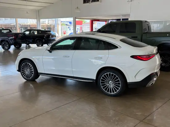 MERCEDES-BENZ-GLC 300-2024