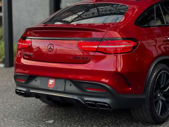 MERCEDES-BENZ-GLE 63 AMG-5.5 V8 TURBO GASOLINA COUPÉ 4MATIC 7G-TRONIC MERCEDES-BENZ-GLE 63 AMG-2016