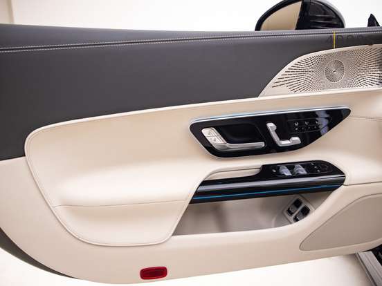 MERCEDES-BENZ-SL 63 AMG-4.0 V8 TURBO PHEV S E PERFORMANCE 4MATIC+ SPEEDSHIFT MERCEDES-BENZ-SL 63 AMG-2025