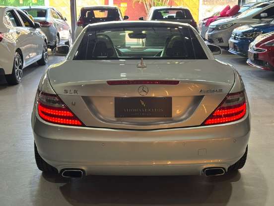 MERCEDES-BENZ-SLK 200-2011