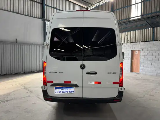 MERCEDES-BENZ-SPRINTER-2024
