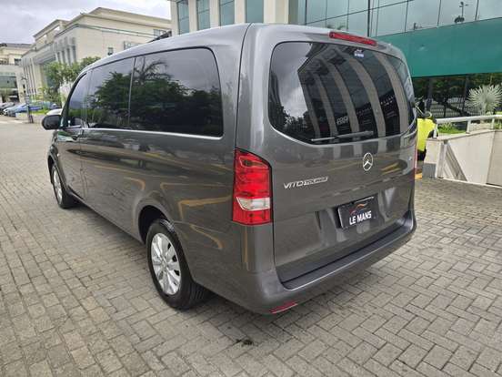 MERCEDES-BENZ-VITO-2.0 CGI FLEX TOURER 119 LUXO 8L MANUAL MERCEDES-BENZ-VITO-2016