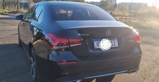 MERCEDES-BENZ-A 200-2020