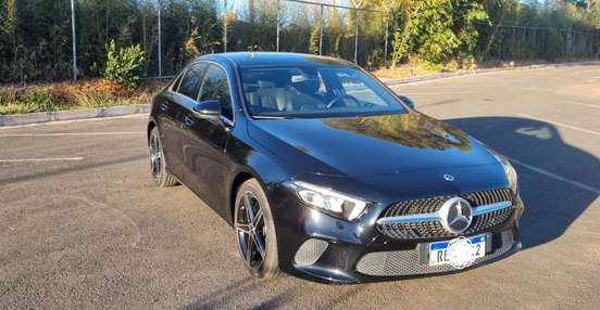 MERCEDES-BENZ-A 200-2020
