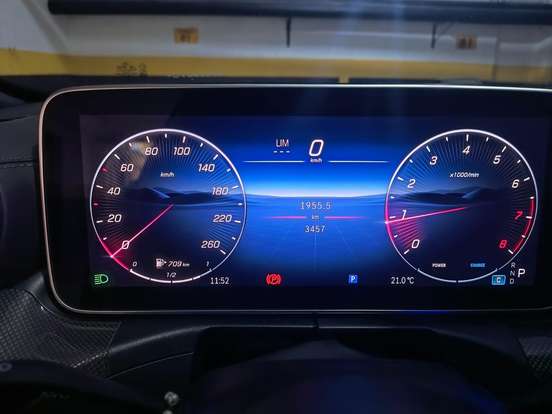 MERCEDES-BENZ-C 200-2025