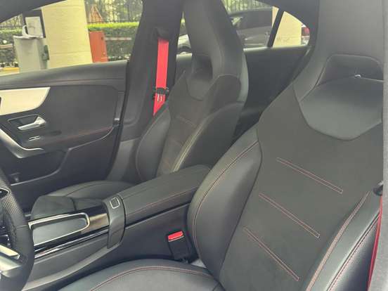 MERCEDES-BENZ-CLA 35 AMG-2.0 MHEV 4MATIC 8G-DCT MERCEDES-BENZ-CLA 35 AMG-2024