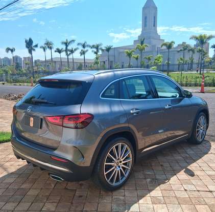 MERCEDES-BENZ-GLA 200-2021