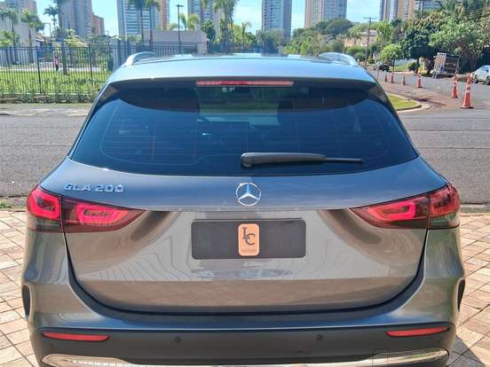 MERCEDES-BENZ-GLA 200-1.3 GCI GASOLINA AMG LINE 7G-DCT MERCEDES-BENZ-GLA 200-2021