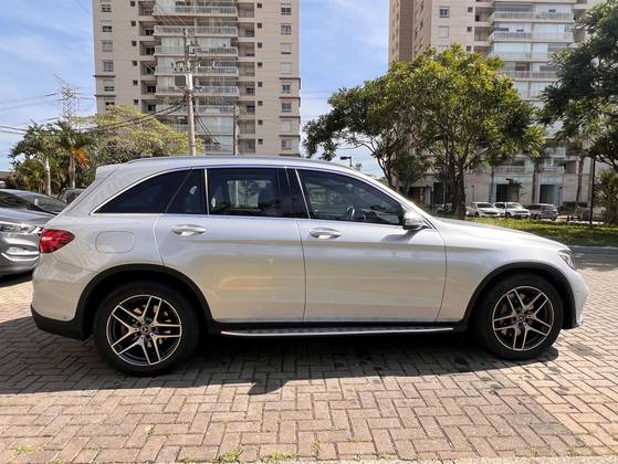 MERCEDES-BENZ GLC 250 2.0 CGI GASOLINA SPORT 4MATIC 9G-TRONIC