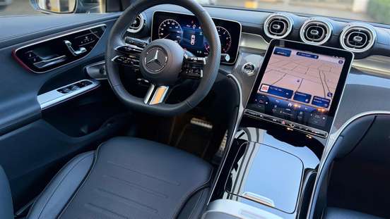 MERCEDES-BENZ-GLC 300-2025