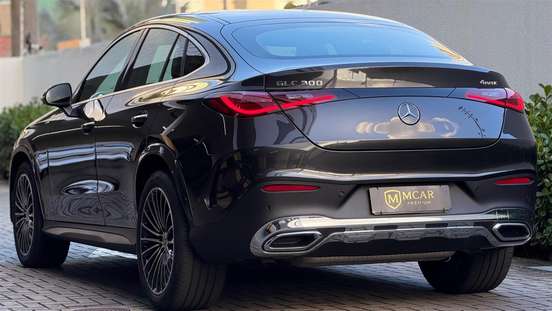 MERCEDES-BENZ-GLC 300-2025