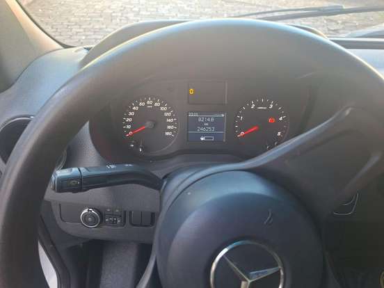 MERCEDES-BENZ-SPRINTER-2022