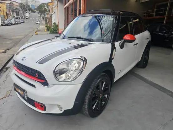 MINI-COUNTRYMAN-1.6 S ALL4 4X4 16V 184CV TURBO GASOLINA 4P AUTOMÁTICO MINI-COUNTRYMAN-2013