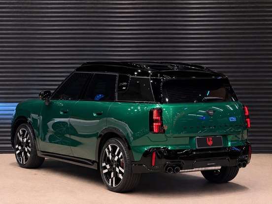 MINI-COUNTRYMAN-2024
