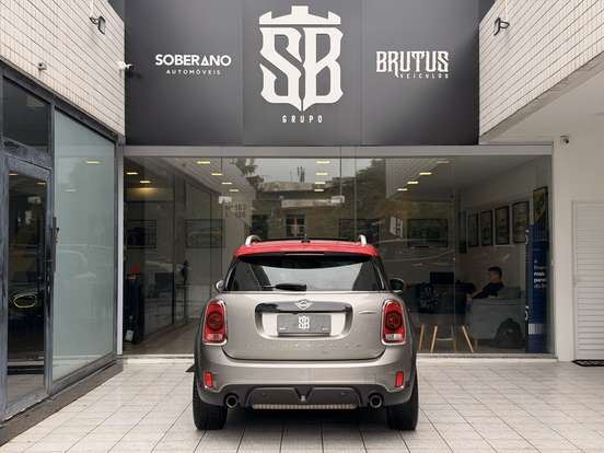 MINI-COUNTRYMAN-2018