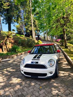 MINI-COOPER-2010