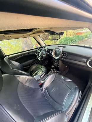 MINI-COOPER-2010
