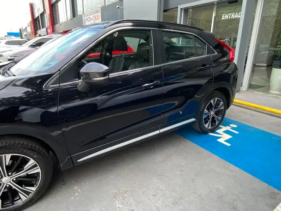 MITSUBISHI-ECLIPSE CROSS-1.5 MIVEC TURBO GASOLINA HPE-S AWD CVT MITSUBISHI-ECLIPSE CROSS-2019