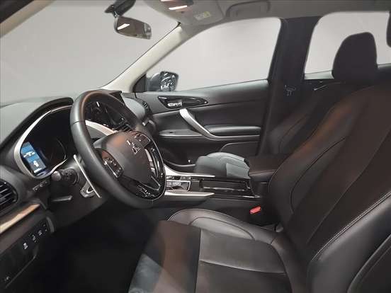 MITSUBISHI-ECLIPSE CROSS-1.5 MIVEC TURBO GASOLINA HPE CVT MITSUBISHI-ECLIPSE CROSS-2023
