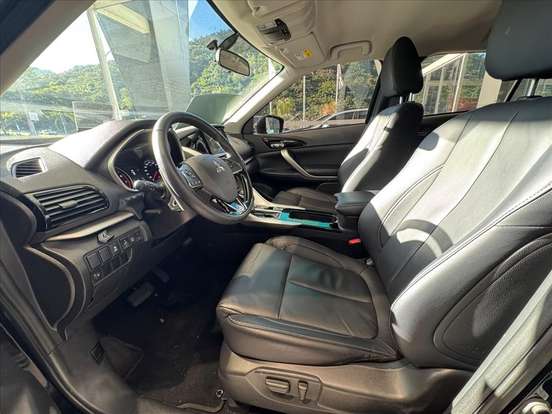 MITSUBISHI-ECLIPSE CROSS-2024