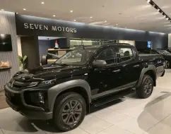 MITSUBISHI L200 TRITON 2.4 16V TURBO DIESEL OUTDOOR GLS CD 4X4 AUTOMÁTICO MITSUBISHI L200 TRITON 2.4 16V TURBO DIESEL OUTDOOR GLS CD 4X4 AUTOMÁTICO